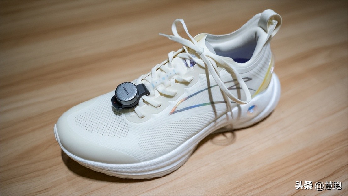 2022年稳定支撑跑鞋排行,2023稳定支撑跑鞋推荐