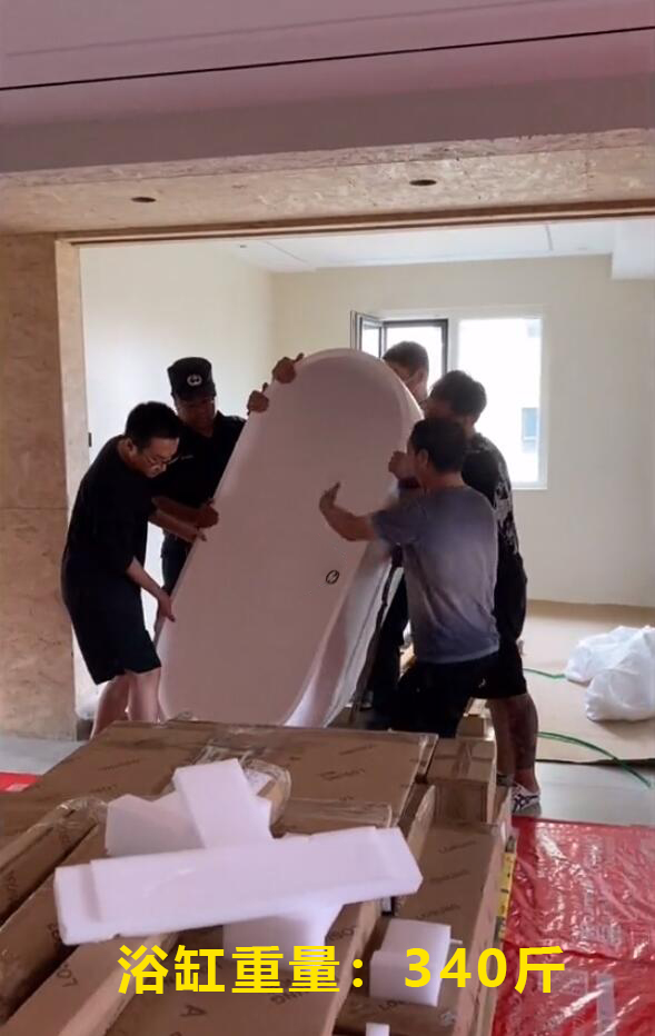 浴缸进水和排水预留尺寸图,浴缸预埋水管预留尺寸示意图