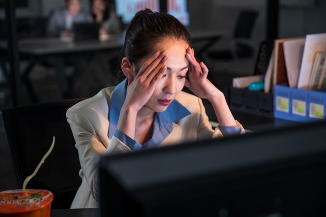 好久没加班突然加班的心情说说,连续深夜加班适合发朋友圈的句子