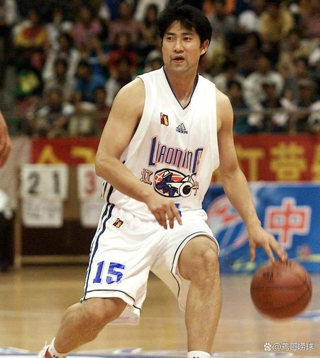 杜峰说杨鸣有最好的后卫,杨鸣cba球员时期后卫排名