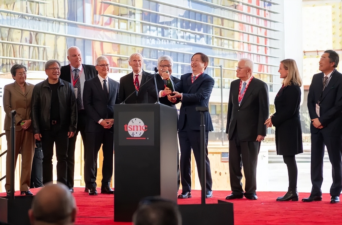 台积电三星停止供货会怎样,台积电三星美国建厂后会怎么样