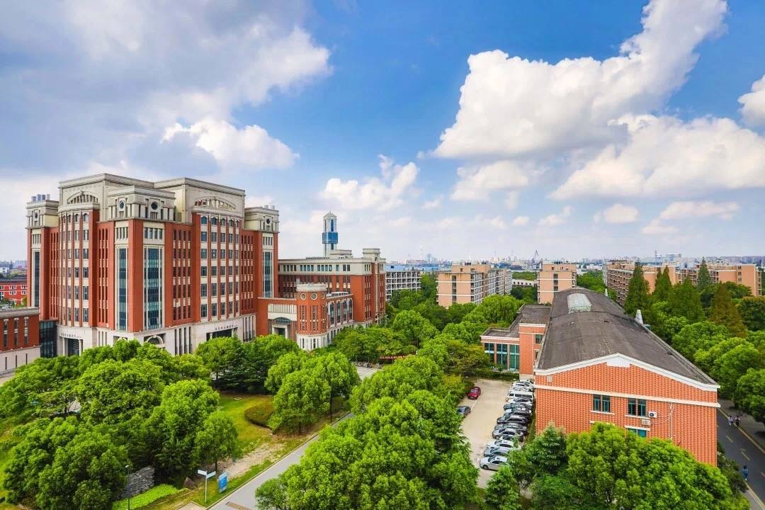 上海理工大学啥样子,上海理工大学外貌