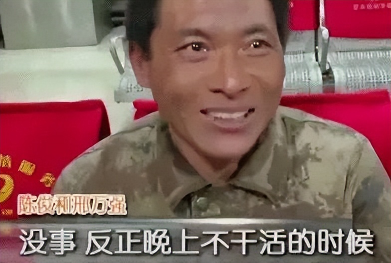 火车卧铺怎么那么难买,火车卧铺比硬座难买