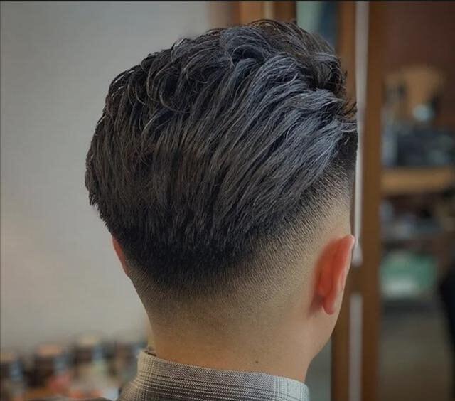 适合发量少年纪大的男人的发型,45岁男理什么发型好看