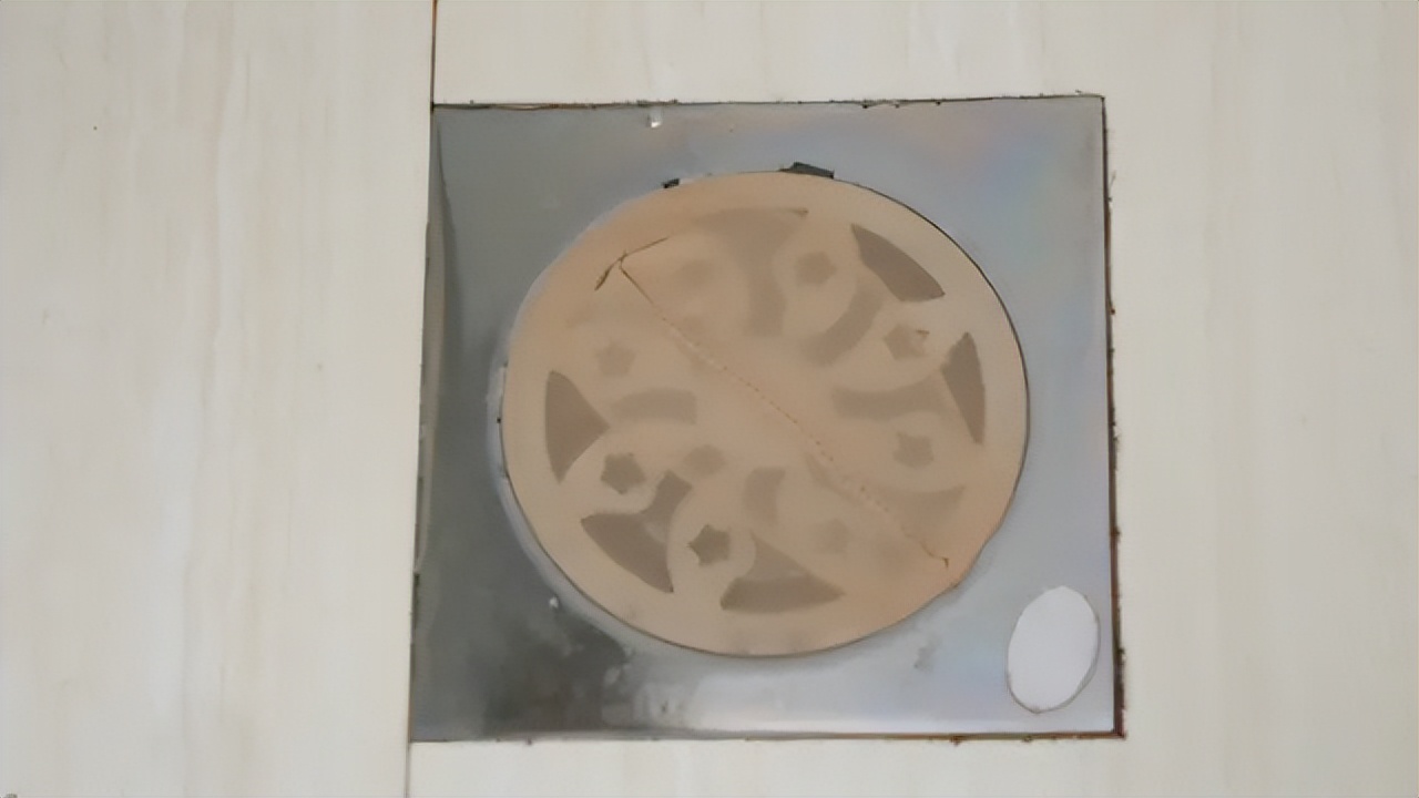 地漏老是被头发堵住怎么解决,地漏被头发堵住了怎么解决