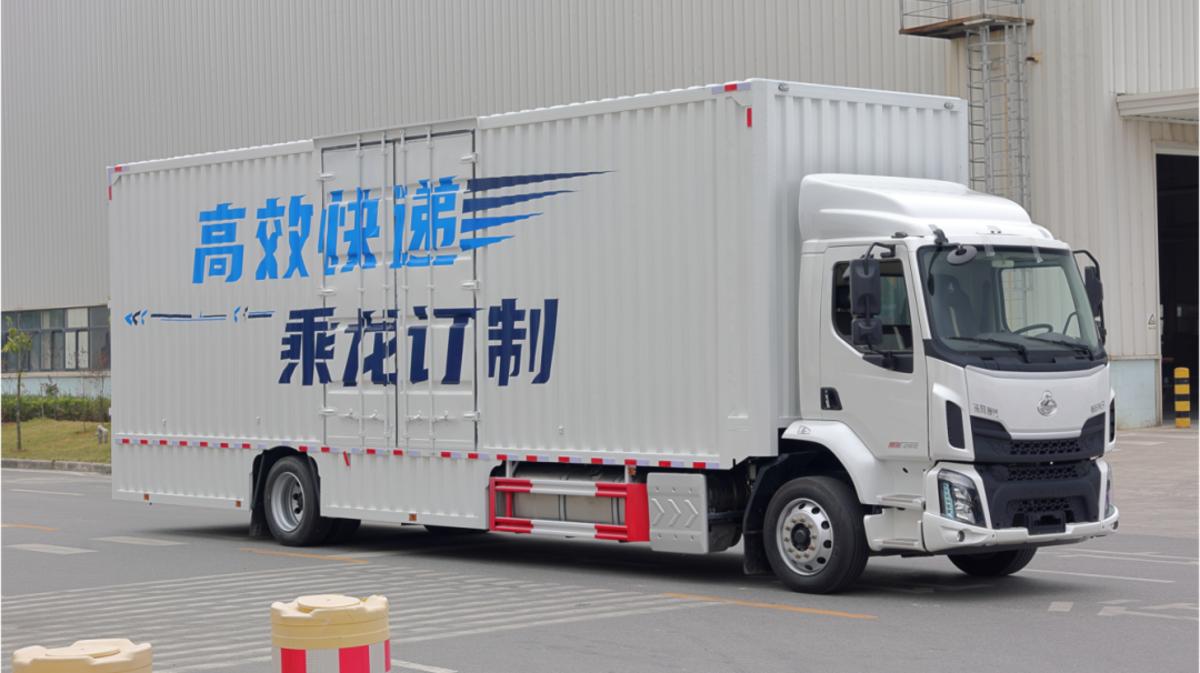 10米大单桥高栏货车,10米货箱单桥车