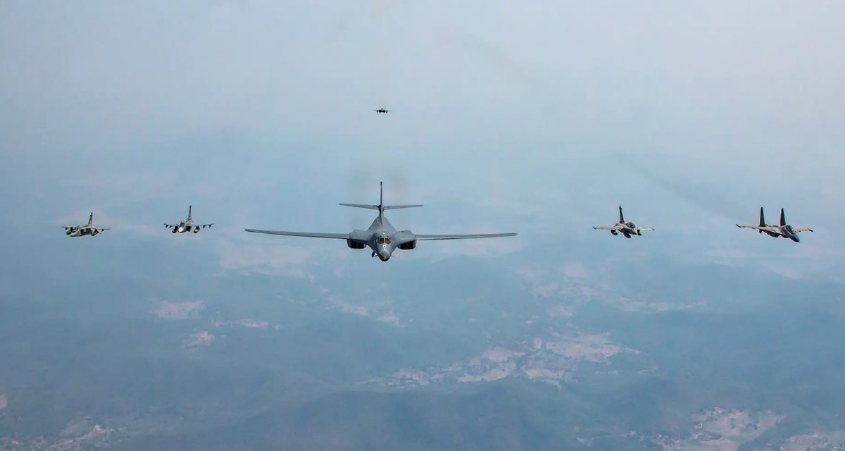 印度买俄罗斯航母是真的吗,印度真的1美元买航母吗