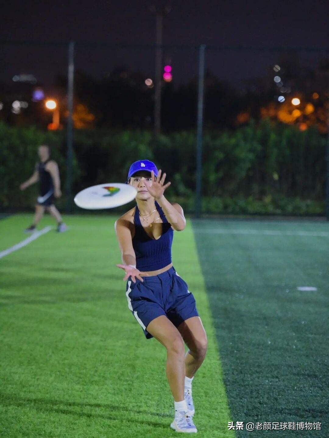 中国足球野球现状,中国足球职业球员踢野球