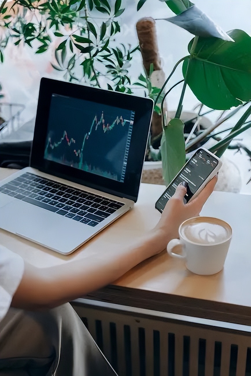 挥金如土:干什么最挣钱一个月上万