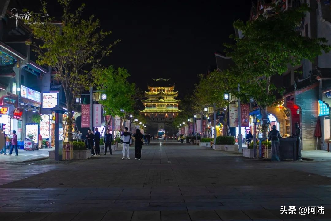 花费上亿打造的旅游城市,耗资100亿的古城