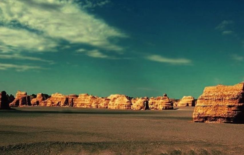 楼兰古国消失于哪个朝代,楼兰古城楼兰人