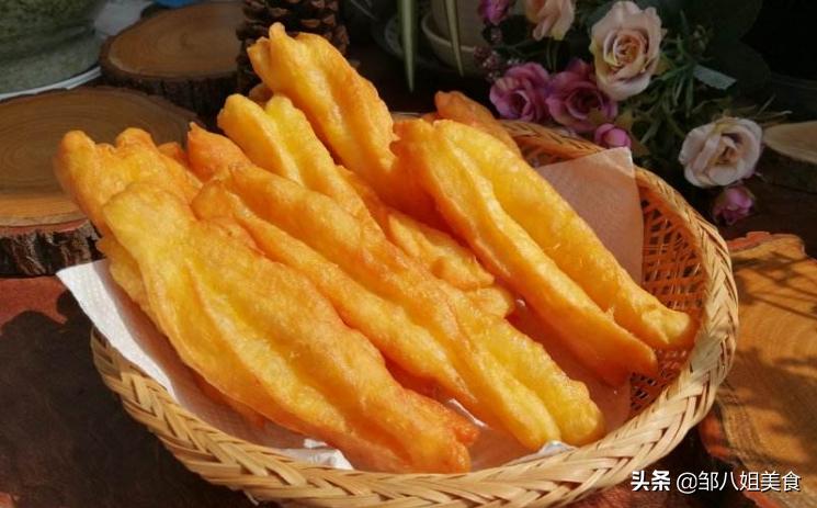 油条的配方油条酥脆蓬松,怎样做油条才酥脆不用酵母粉
