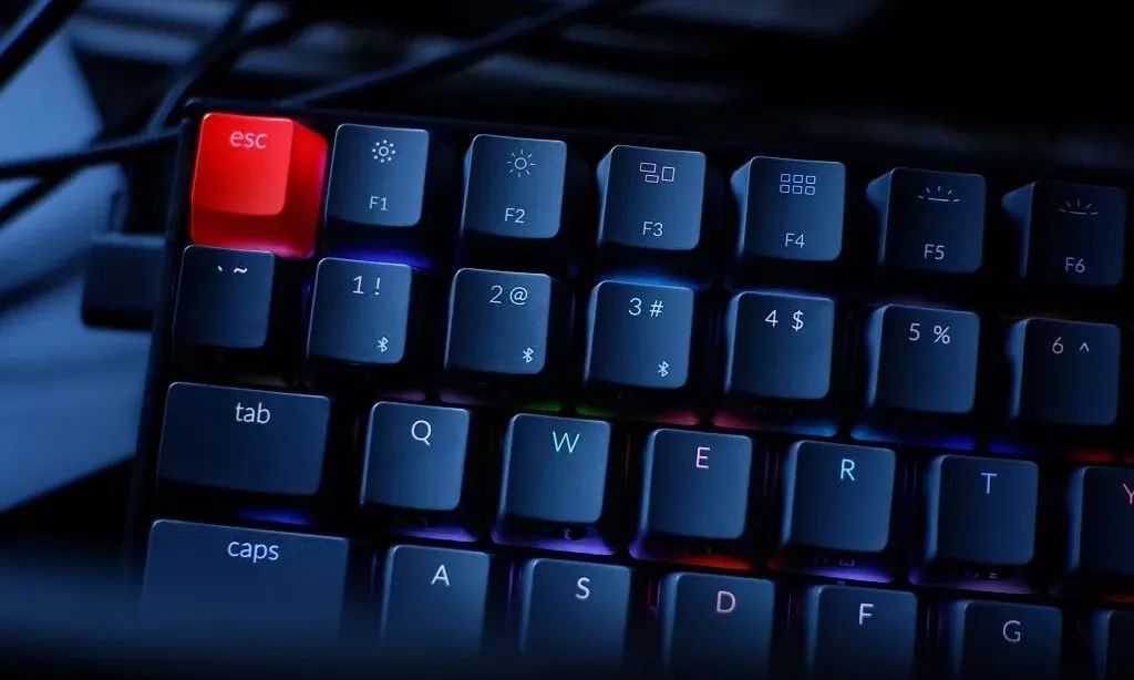 人走后微信登录的游戏账号该咋办,人死后游戏账号还能玩吗