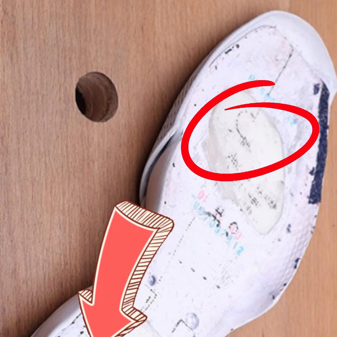 球鞋中底怎么修复,球鞋换底会有异响