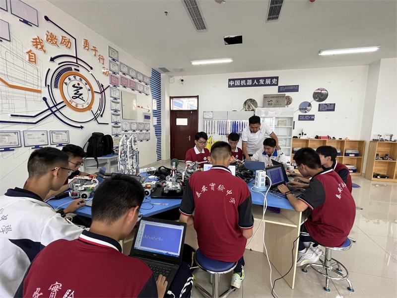 挑战赛包揽前三名！*安泰**实验中学学子将代表我省出征国赛