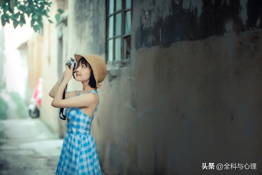 五一游正确姿势图片,五一裙装拍照姿势