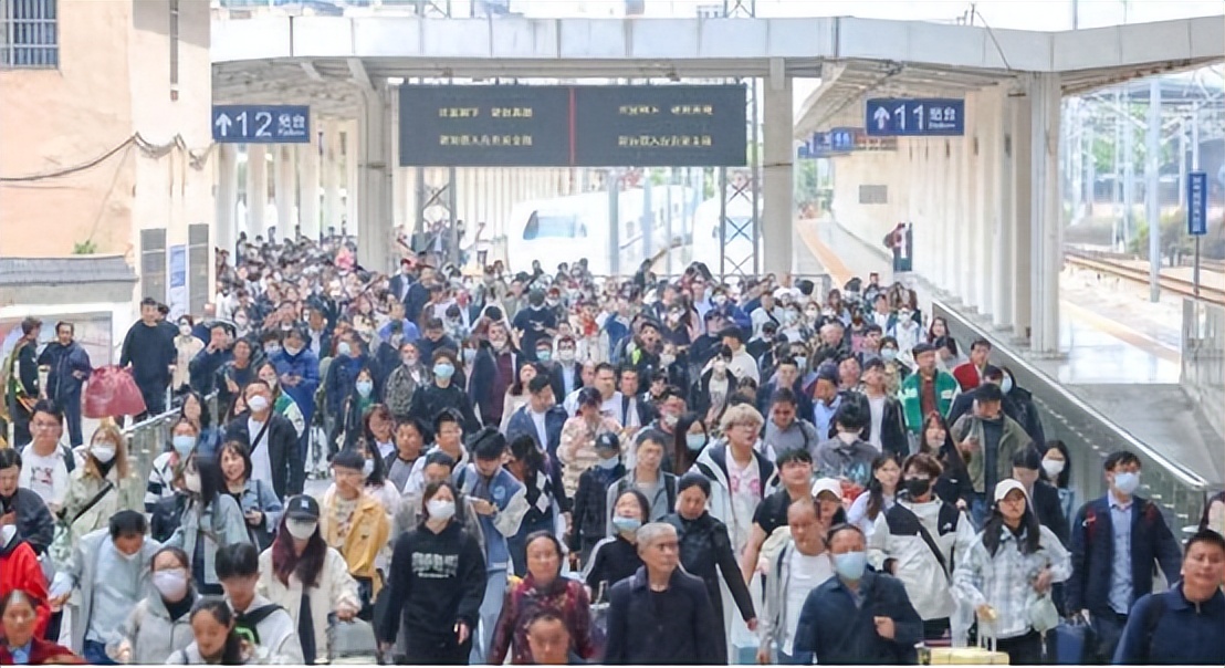 国庆各地酒店涨价,国庆酒店价格下滑
