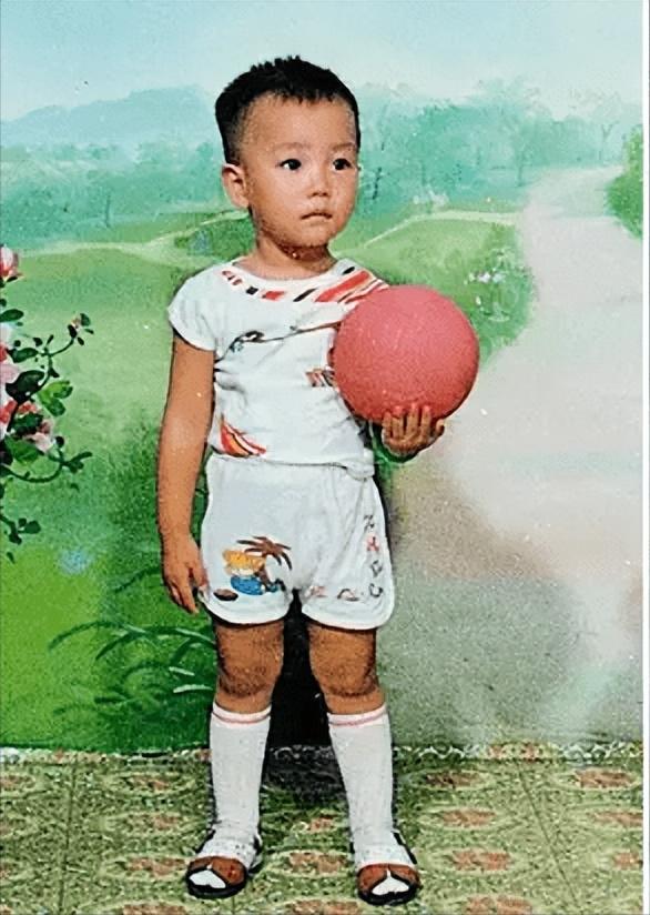 飞人刘翔现况如何,刘翔48次大赛战绩全纪录