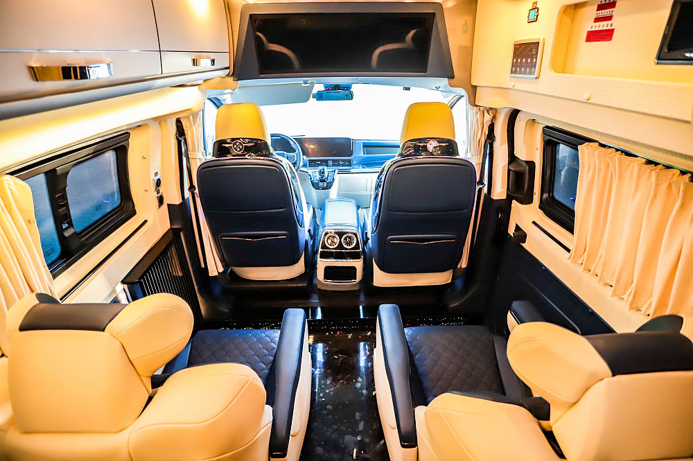 日常通勤长途旅行车,日常通勤的商旅房车