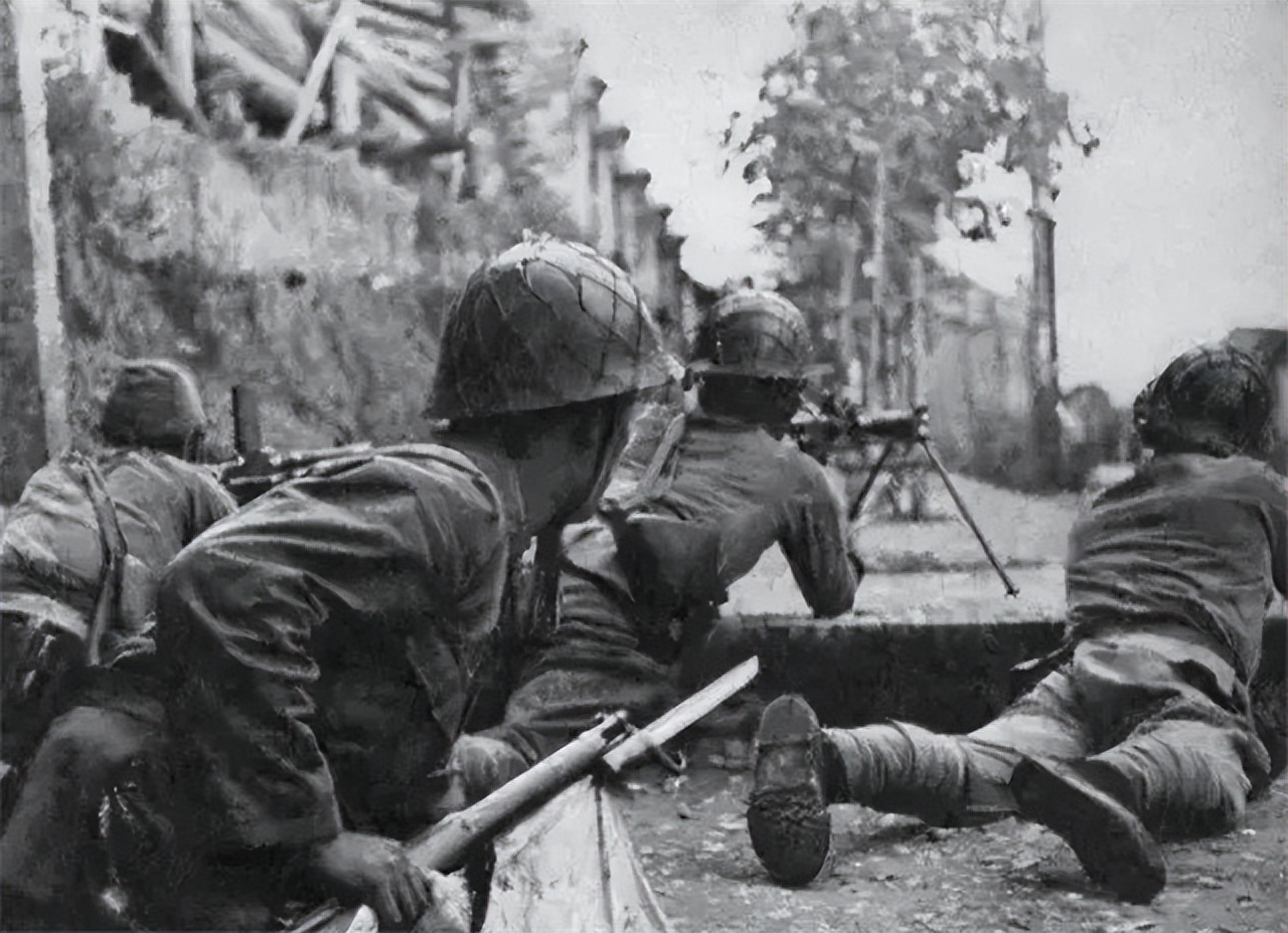 *兽禽**师团的覆灭：端着*刀刺**去硬刚盟军，结果被打到怀疑人生