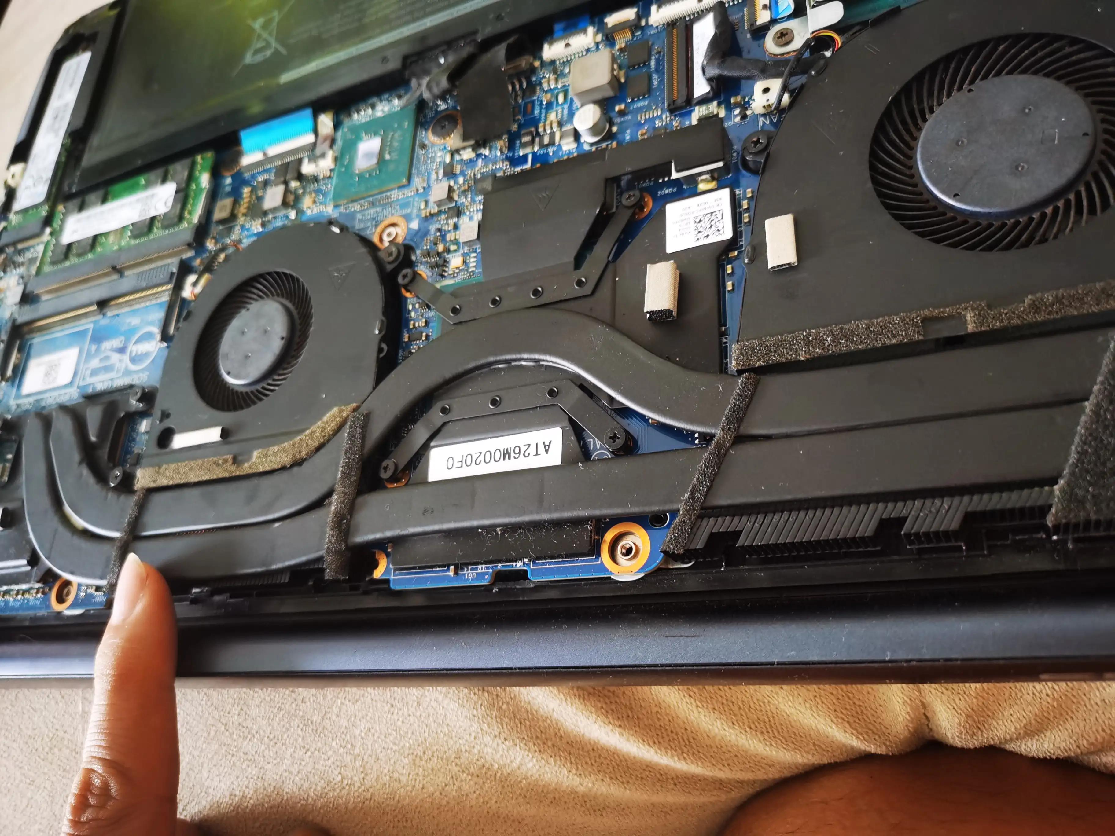 戴尔g33500散热改进,戴尔g3-3590散热风扇更换