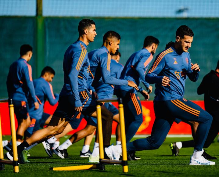 曼联对阵热刺三比二赛后,曼联vs曼城大战一触即发