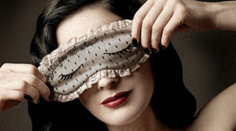 12涓崚璇炵殑浜嬪疄,15涓尓澶锋墍鎬濈殑鍘嗗彶浜嬪疄