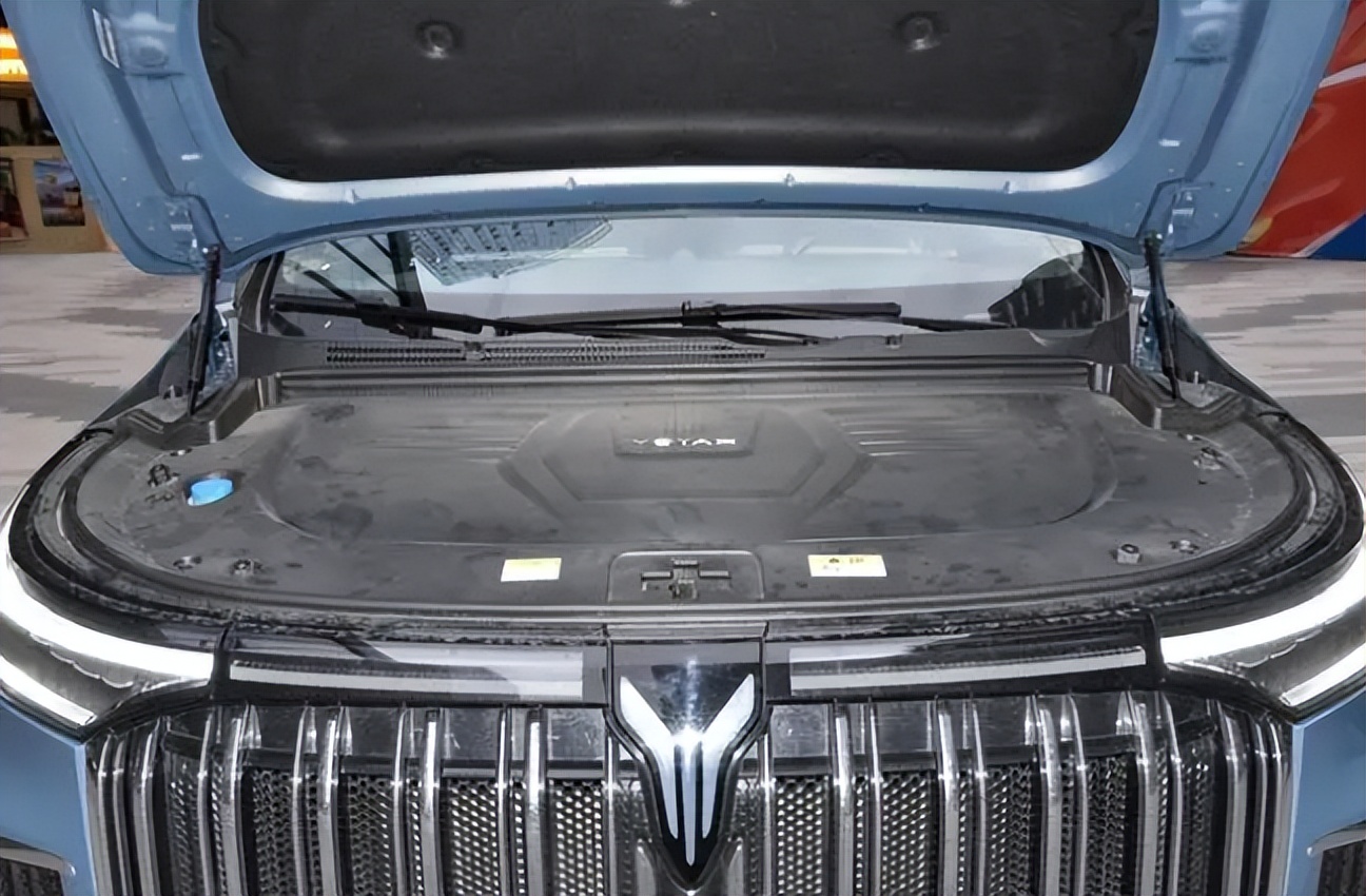 梦想家mpv跟传祺m8,梦想家对比传祺m8