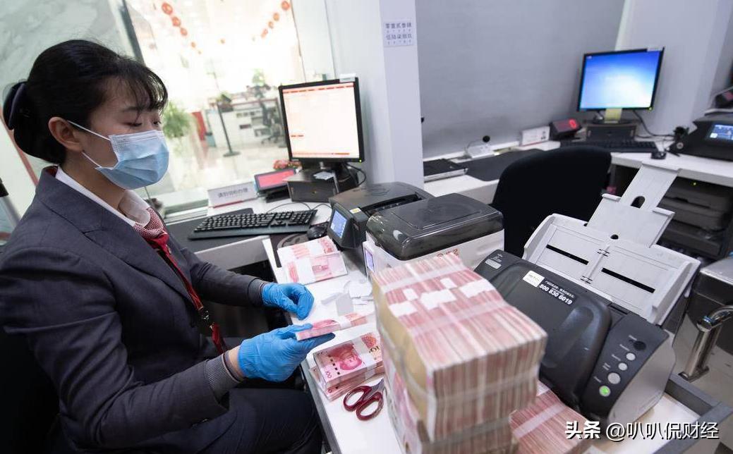 家庭存款数据达到什么程度,一个家庭一年存款多少才正常