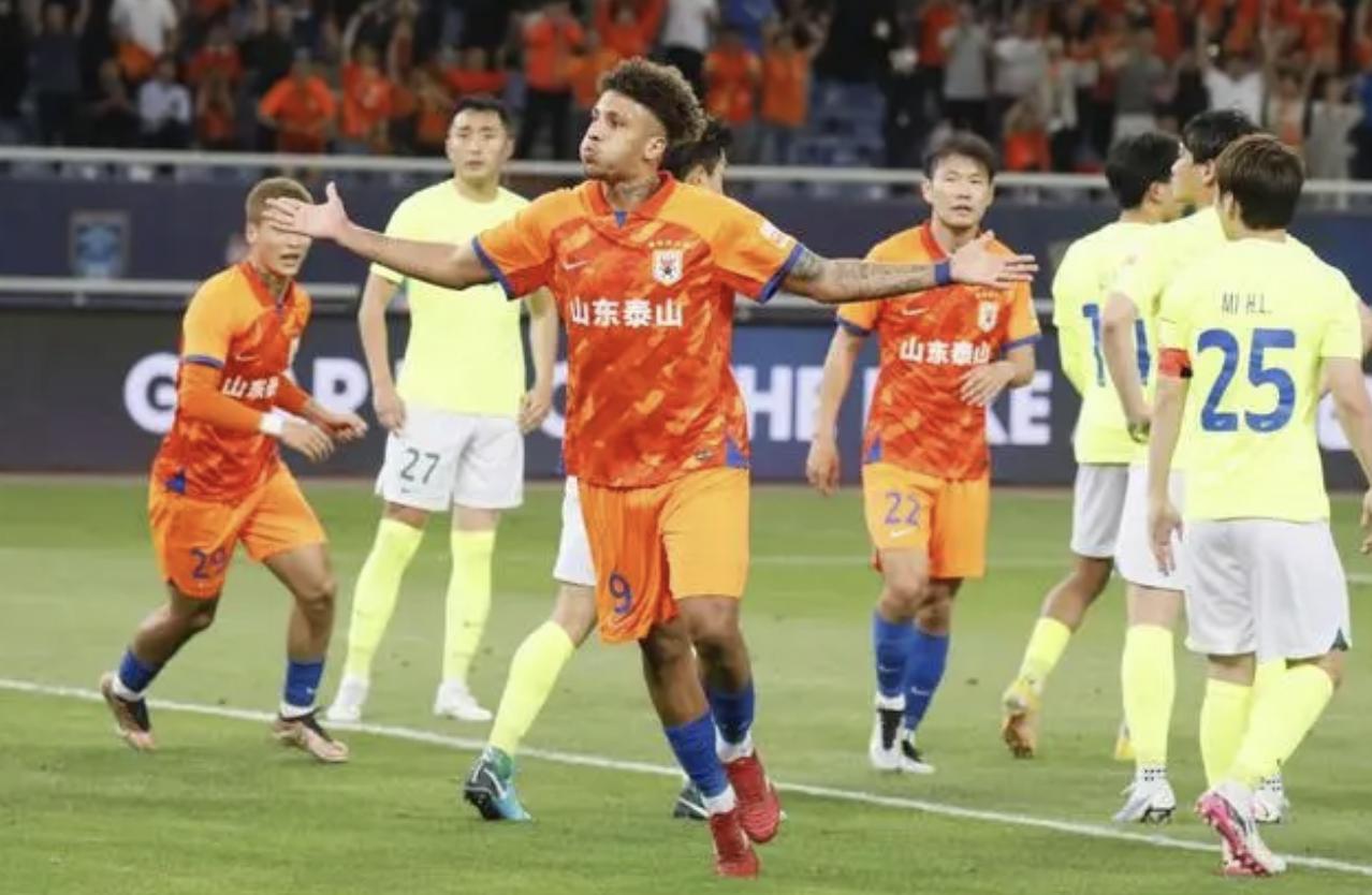 克雷桑中超首秀泰山队一球小胜,克雷桑山东14个全进球