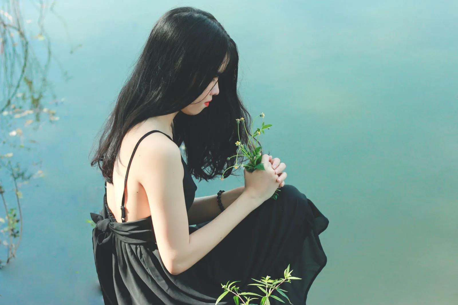 被劈腿很痛苦怎么办,被劈腿难受