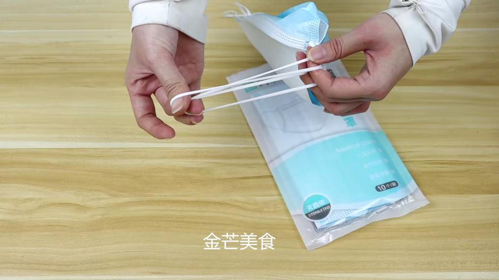 创可贴撕下来把皮撕掉了,撕创可贴把皮撕掉了流黄水