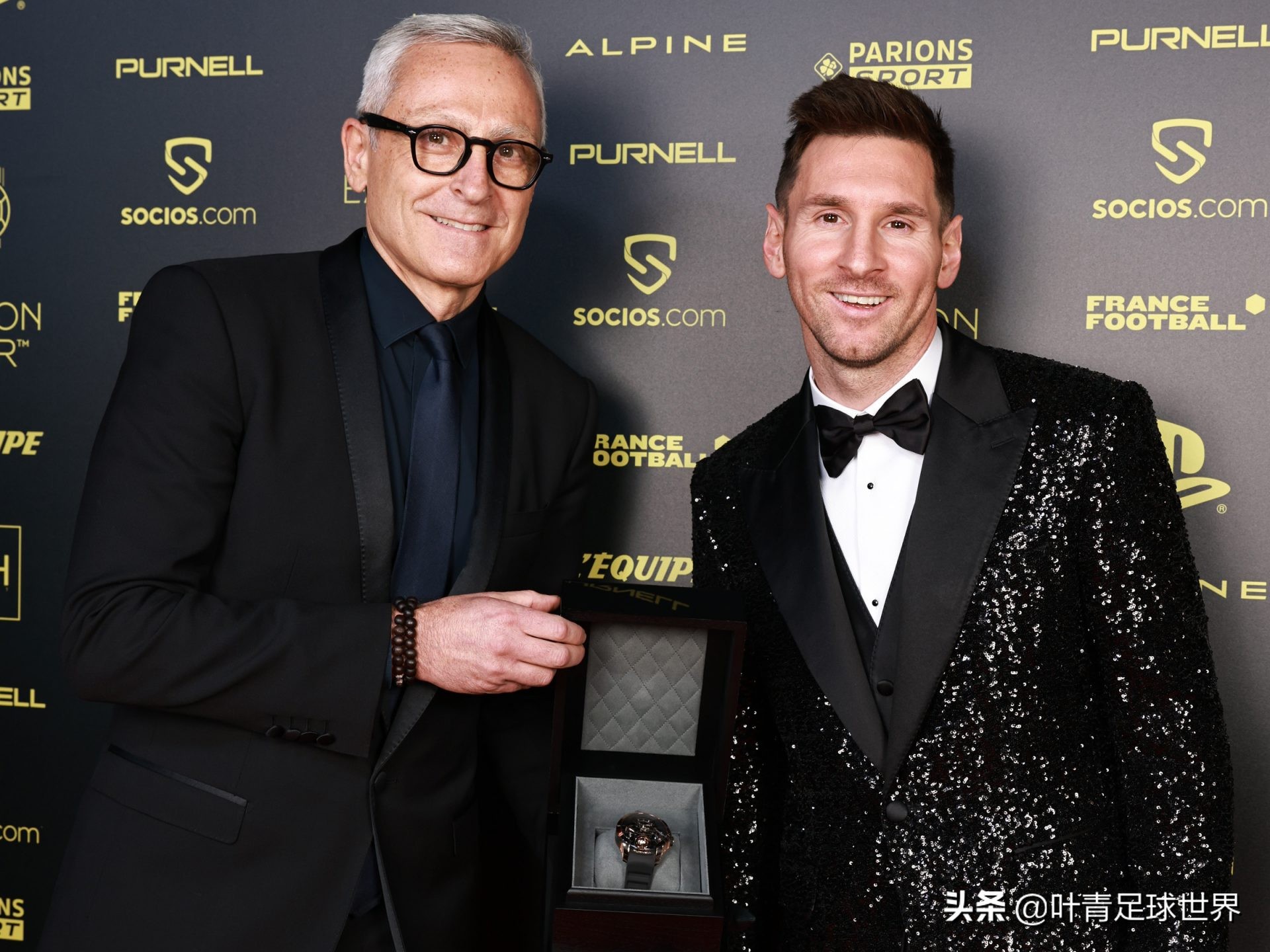 梅西足球奖手表 (梅西金球纪念手表)