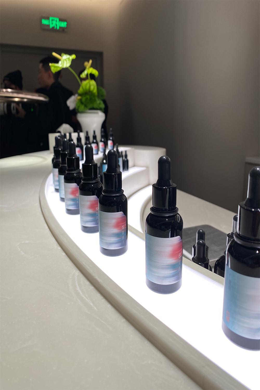 花西子旗舰店有哪些,花西子品牌折扣店