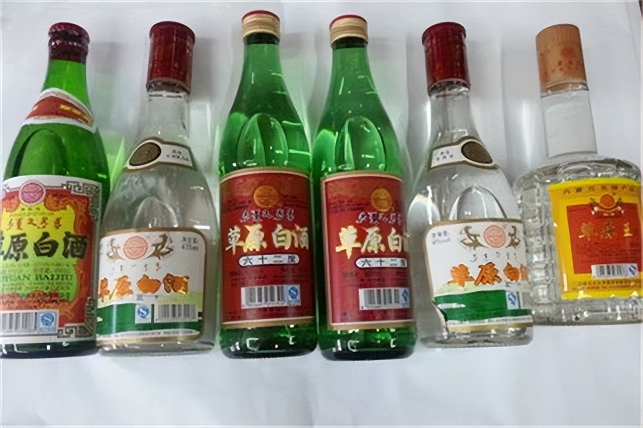 光瓶白酒价格排行榜前十名,十大经典光瓶纯粮食白酒推荐