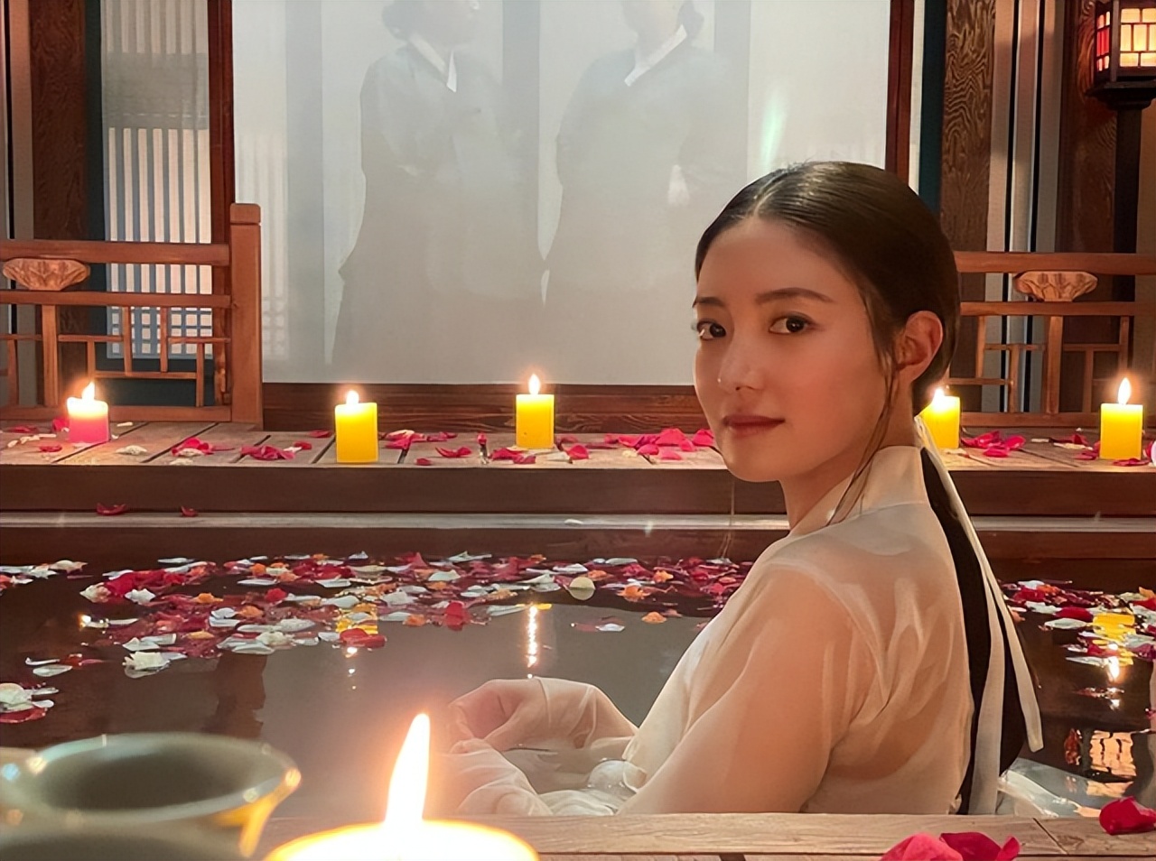 金高银和宋慧乔谁火,韩国最漂亮的女明星宋慧乔