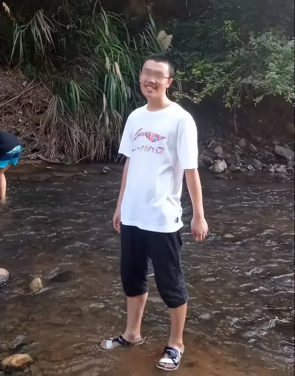 江西胡鑫宇失踪案官方报道,江西高中生胡鑫宇失踪案分析