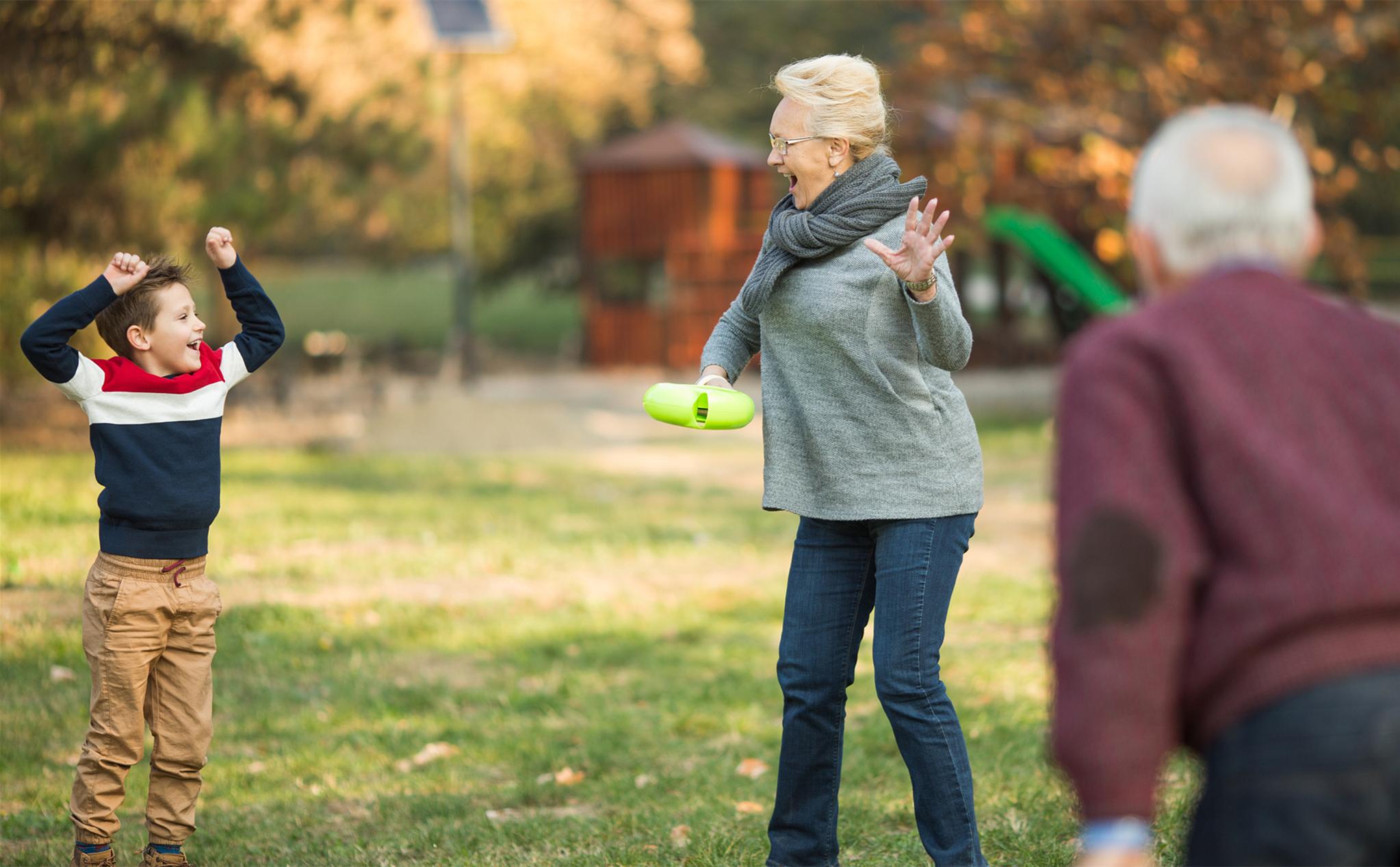 老公有2个情人怎么办,老公爱交异性朋友该怎么办