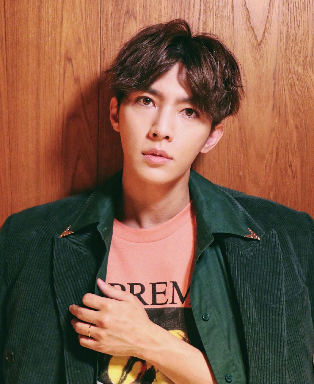 炎亚纶事件综艺评论,炎亚纶脸书发文