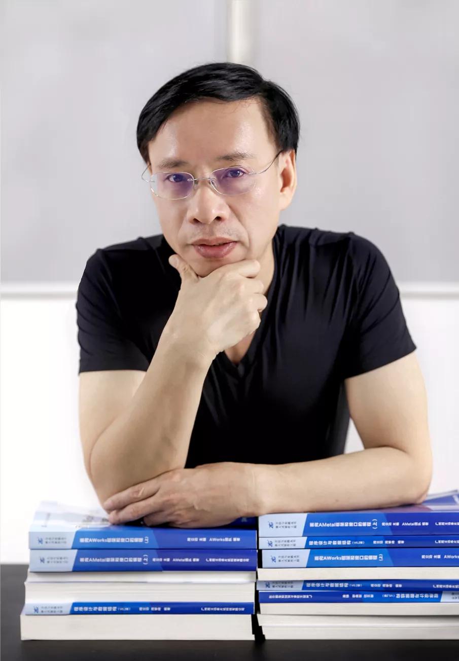 周立功：EsDA嵌入式软件设计自动化工具