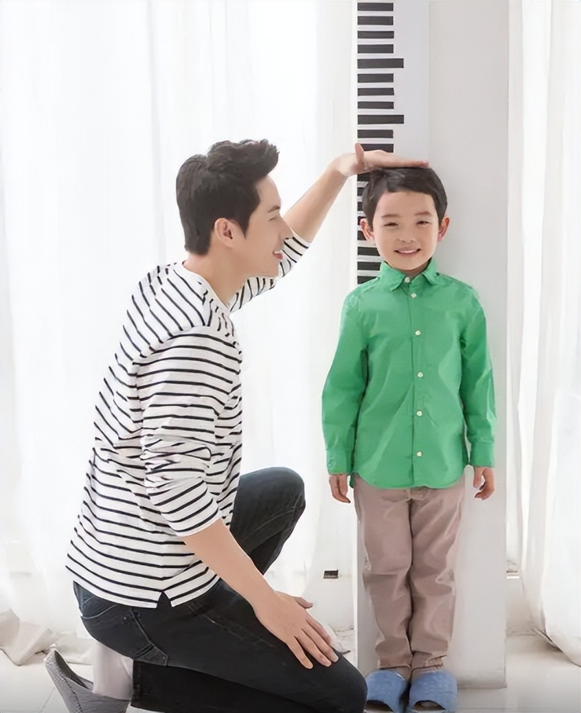 孩子骨骺线即将闭合的症状,孩子骨骺线闭合了吃什么药长得高