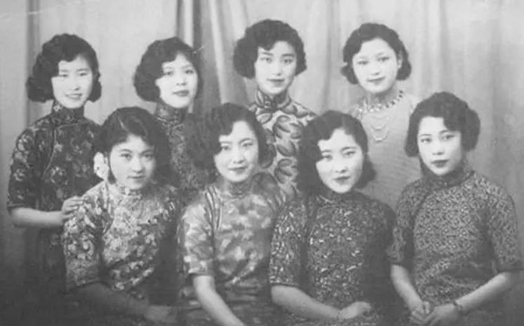 幸运的民国名媛：一婚遇渣男，二婚被富商独宠50多年，百岁仍优雅