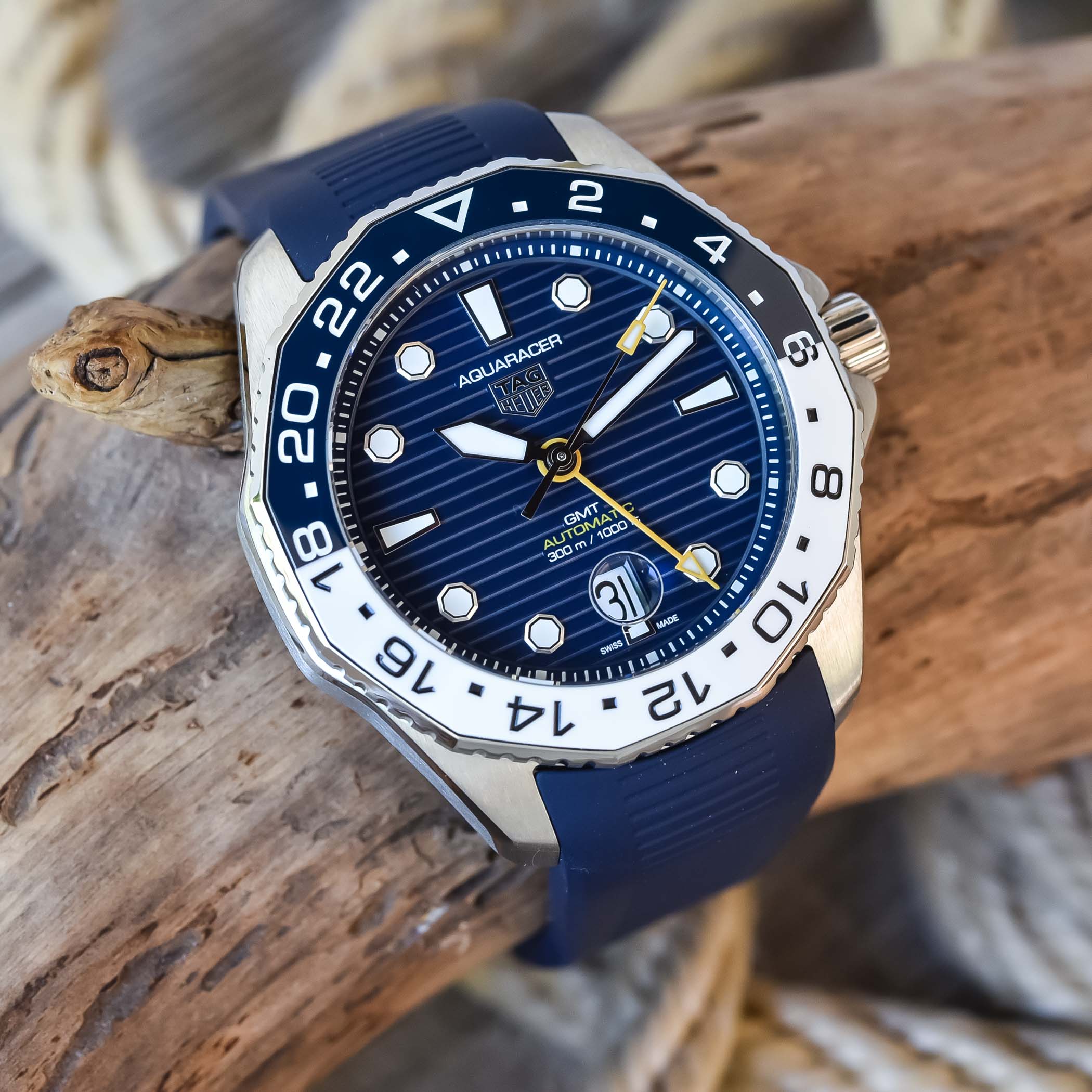 泰格豪雅竞潜300机芯,泰格豪雅竞潜300钛金属手表