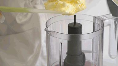 用料理机做蛋糕教程,用蛋糕机做小蛋糕