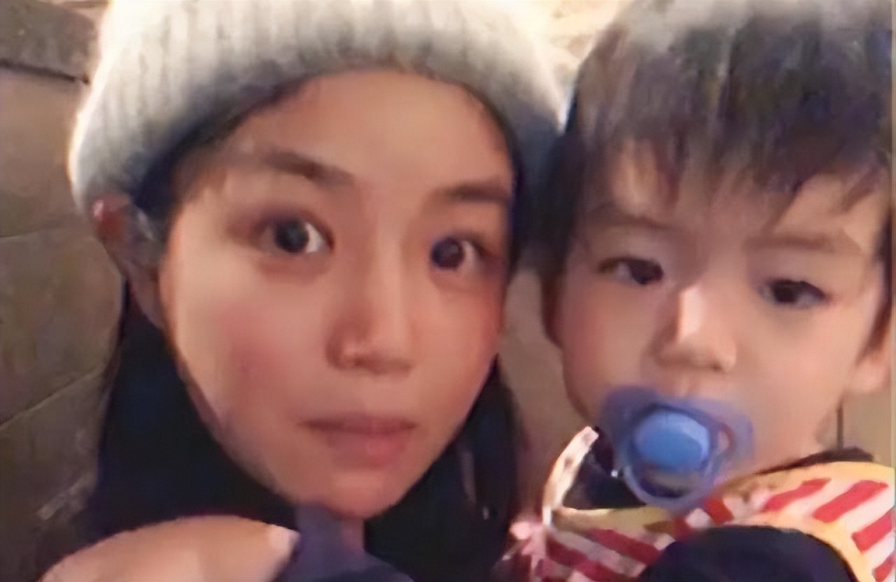 陈妍希看梅西比赛,陈妍希带娃看梅西比赛