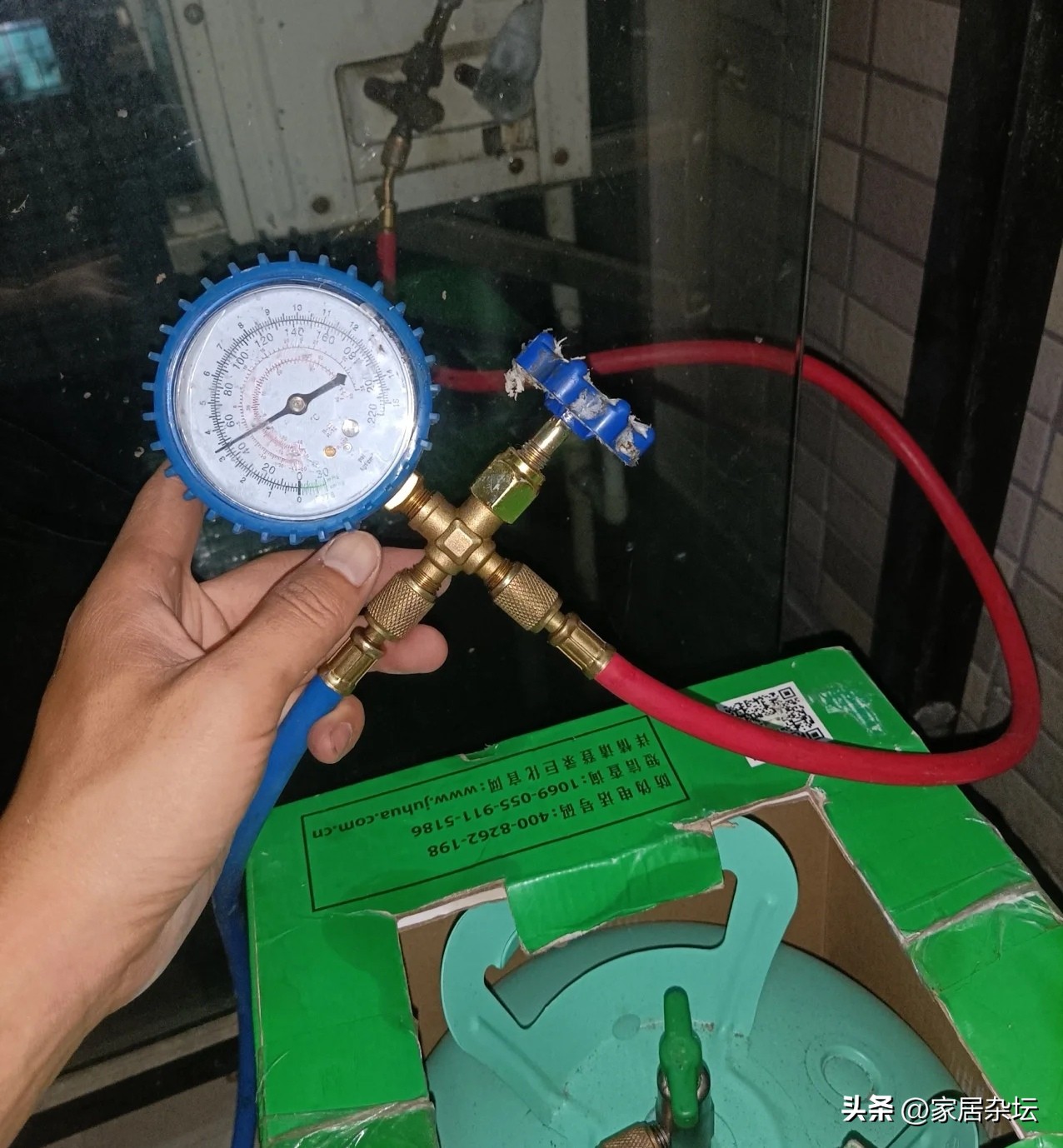 空调氟漏光了不用真空泵怎么加氟,空调漏氟费用比加氟费用高