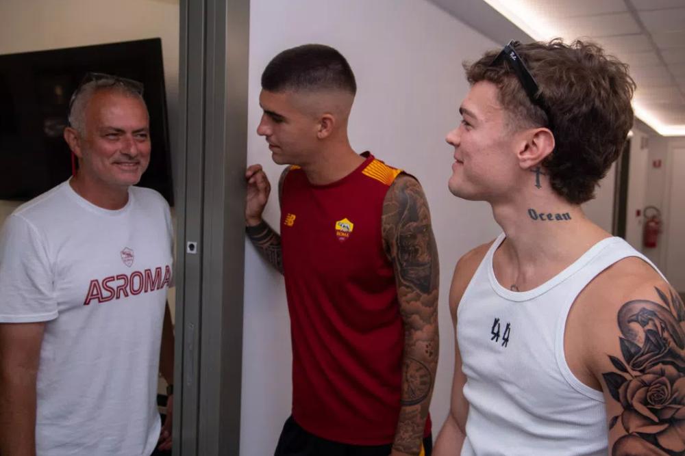 穆里尼奥切尔西发怒,穆里尼奥被嘲讽切尔西暴怒