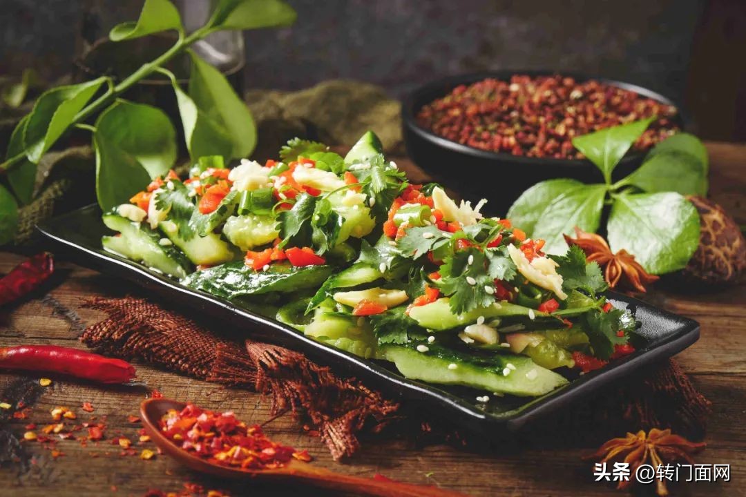 卖拍黄瓜为什么被罚款5000元,卖拍黄瓜被罚一万的新闻