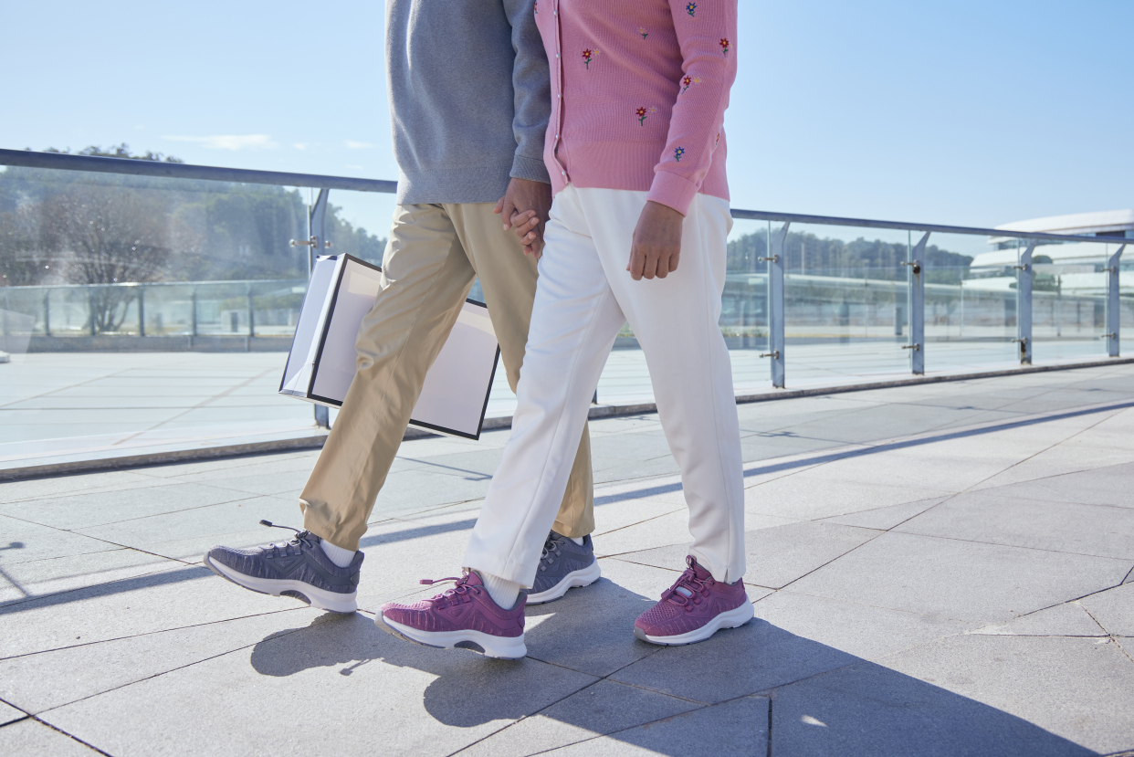 中老年99元足力健鞋,足力健中老年女鞋春秋鞋