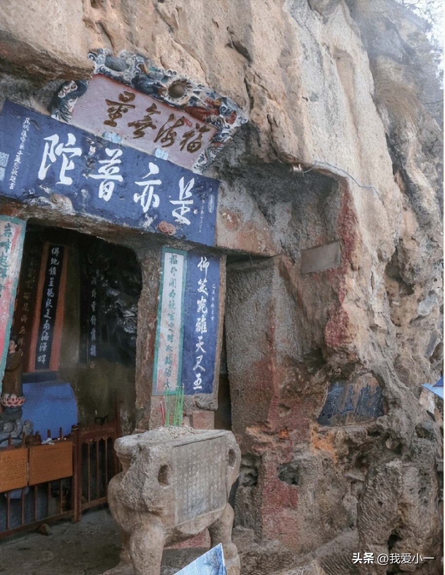 云南古建筑名单大全,云南古滇墓葬群